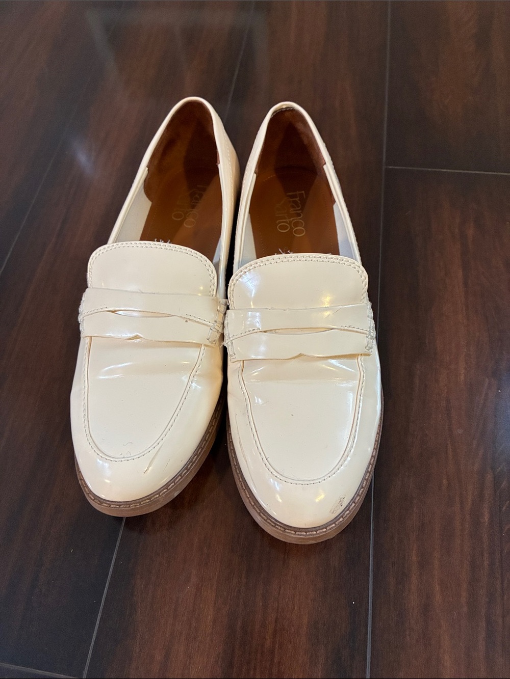 Women’s cream colored loafers